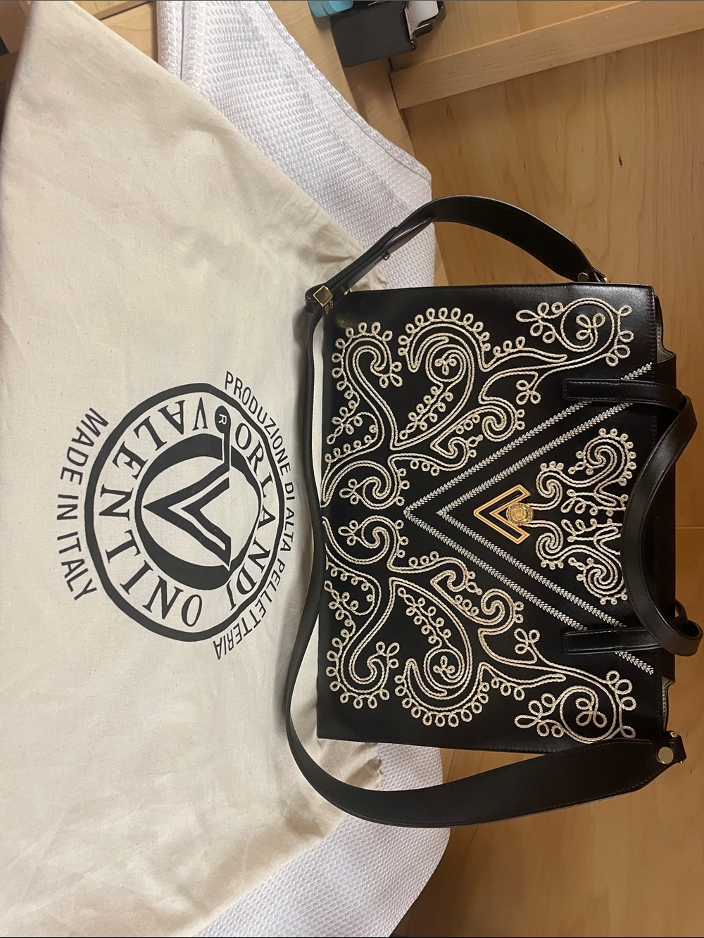 Valentino Orlandi Black Leather Shoulder Bag with Cream Embroidery